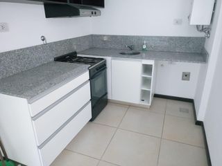 Foto 2 de A estrenar, cocina separada.