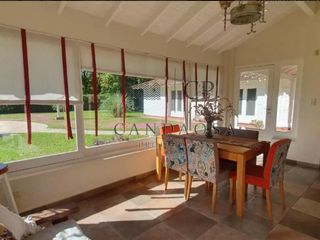 Foto 13 de Impresionante Casa en Barrio Parque Alta Vista. Araucanos al 1800
