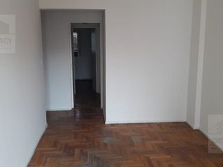 Foto 3 de Departamento 3 ambientes al contrafrente en Balvanera