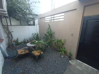 Foto 9 de Casa en venta - 3 Dormitorios 1 Baño - Cochera - Ringuelet