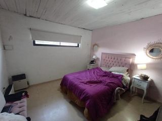 Foto 6 de Casa en venta - 3 Dormitorios 1 Baño - Cochera - Ringuelet