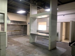 Foto 8 de La Luz, Local Comercial en Renta, 650m2, 8 Ambientes