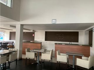 Foto 4 de La Luz, Local Comercial en Renta, 650m2, 8 Ambientes