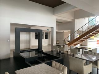 Foto 16 de La Luz, Local Comercial en Renta, 650m2, 8 Ambientes