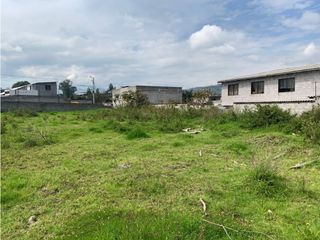 Foto 12 de Tumbaco Tola Grande, Terreno en Renta, 1.303.55m2, Cos Total 105%