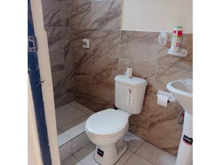Foto 11 de Quicentro Sur, Casa Comercial en Renta, 154m2, 5 Ambientes