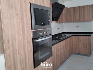Foto 11 de HERMOSO PENTHOUSE EN ALQUILER EN SAN ISIDRO SEMIAMOBLADO GRAN TERRAZA