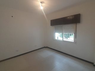 Foto 5 de Casa en alquiler en Merlo Norte
