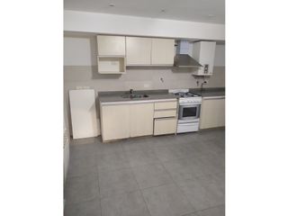 Foto 5 de alquiler departamento para oficina zona Chauvin
