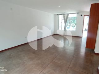 Foto 4 de VENDO CASA EN LA ARMENIA VALLE DE LOS CHILLOS