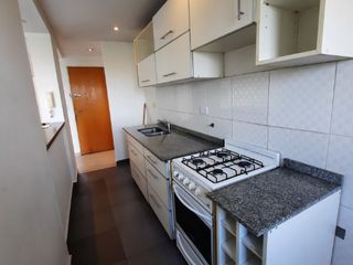 Foto 10 de Departamento en alquiler en Lanus Este