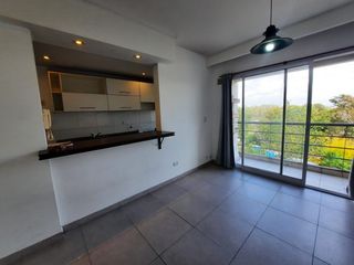 Foto 5 de Departamento en alquiler en Lanus Este