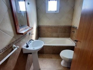 Foto 14 de Departamento en alquiler en Lanus Este