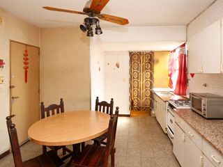 Foto 1 de VENTA DPTO 4 AMBIENTES SEMIPISO 88MTS LUMINOSO