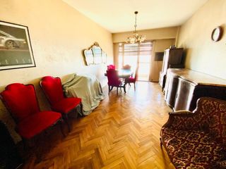 Foto 2 de VENTA DPTO 4 AMBIENTES SEMIPISO 88MTS LUMINOSO