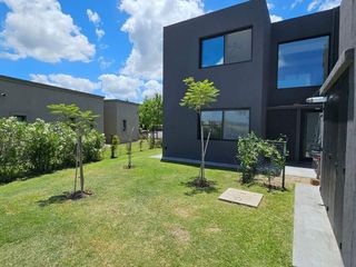 Foto 8 de Casa en venta en barrio San  Gabriel a la laguna