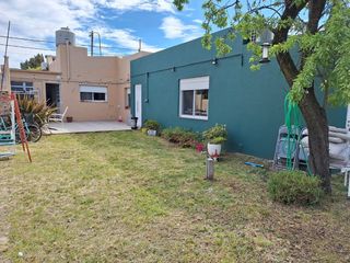 Foto 17 de VENTA DE CASA C/ LOTE A 2 CDRAS AV. VILLA ROSAS