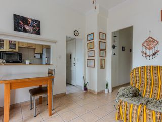 Foto 4 de Venta PH 2 ambientes con balcon Villa Devoto