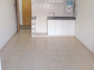 Foto 3 de ALQUILER - Pte Roca / San Lorenzo - 1 amb
