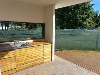 Foto 10 de Casa en venta - 3 Dormitorios 2 Baños - Cochera - 300Mts2 - Matheu