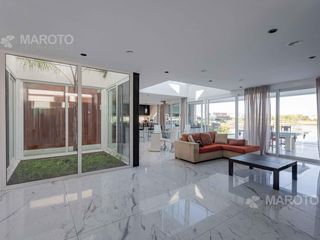 Foto 6 de CASA EN VENTA EN PUERTOS - MARINAS - MAROTO PROPIEDADES