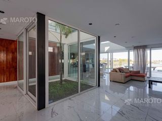 Foto 5 de CASA EN VENTA EN PUERTOS - MARINAS - MAROTO PROPIEDADES