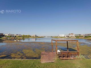 Foto 44 de CASA EN VENTA EN PUERTOS - MARINAS - MAROTO PROPIEDADES