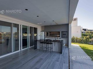 Foto 41 de CASA EN VENTA EN PUERTOS - MARINAS - MAROTO PROPIEDADES