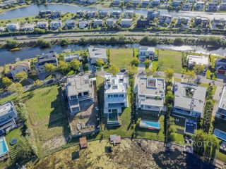 Foto 54 de CASA EN VENTA EN PUERTOS - MARINAS - MAROTO PROPIEDADES