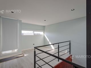 Foto 11 de CASA EN VENTA EN PUERTOS - MARINAS - MAROTO PROPIEDADES