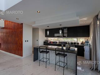 Foto 13 de CASA EN VENTA EN PUERTOS - MARINAS - MAROTO PROPIEDADES