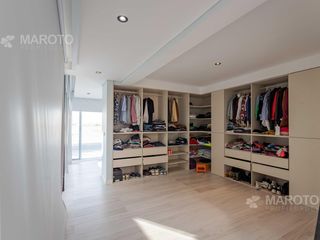 Foto 21 de CASA EN VENTA EN PUERTOS - MARINAS - MAROTO PROPIEDADES