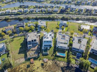 Foto 56 de CASA EN VENTA EN PUERTOS - MARINAS - MAROTO PROPIEDADES