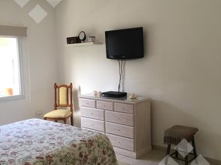 Foto 13 de En Venta, Casa de 4 Dormitorios en Comahue Golf Club.