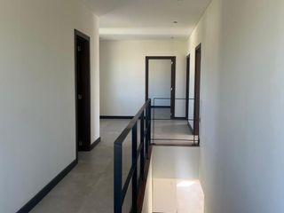 Foto 11 de VENTA CASA DE 7 AMB. EN EL COUNTRY LA PROVIDENCIA CANNING
