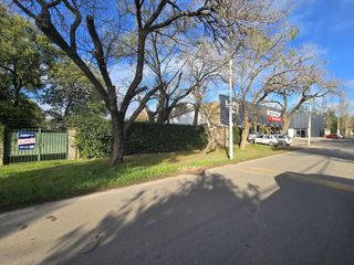 Foto 14 de Alquiler Funes sobre Ruta 9 con frente a dos calles - Ideal USO COMERCIAL