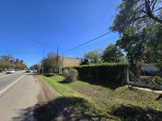Foto 12 de Alquiler Funes sobre Ruta 9 con frente a dos calles - Ideal USO COMERCIAL