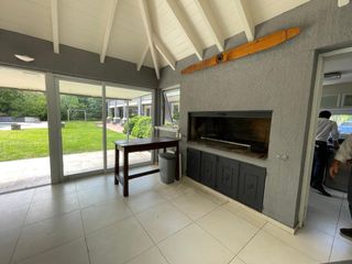 Foto 16 de Importante Casa en Las Delicias 4 dormitorios, con pileta, q