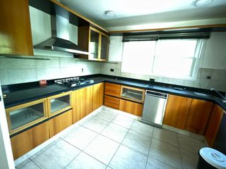 Foto 9 de Importante Casa en Las Delicias 4 dormitorios, con pileta, q