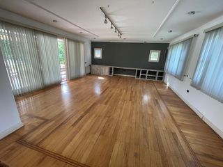 Foto 6 de Importante Casa en Las Delicias 4 dormitorios, con pileta, q