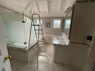 Foto 25 de Importante Casa en Las Delicias 4 dormitorios, con pileta, q