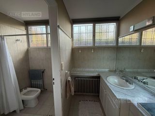 Foto 26 de Casa en alquiler de 1 planta en Martínez