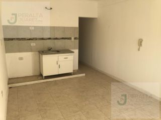 Foto 4 de Departamento en  alquiler de 1 dormitorio  con cochera