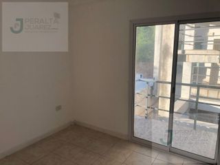 Foto 3 de Departamento en  alquiler de 1 dormitorio  con cochera