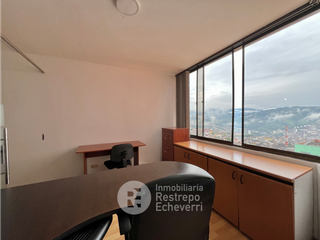 Foto 6 de Oficina  en arriendo, El Centro, Manizales