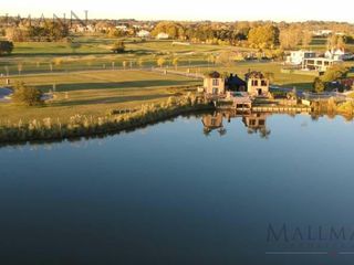 Foto 48 de Casa sobre la laguna en Pilará La calesa | Mallmann propiedades