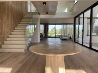 Foto 6 de Casa sobre la laguna en Pilará La calesa | Mallmann propiedades