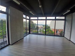 Foto 3 de RENTA OFICINA EN EL CENTRO LOGISTICO GALICIA PEREIRA