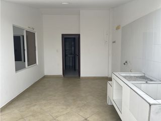 Foto 13 de Casa con terraza y parqueadero automático en las Mercedes, Palmira.