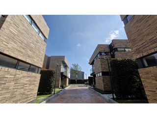 Foto 1 de Bella casa para la venta en Chía